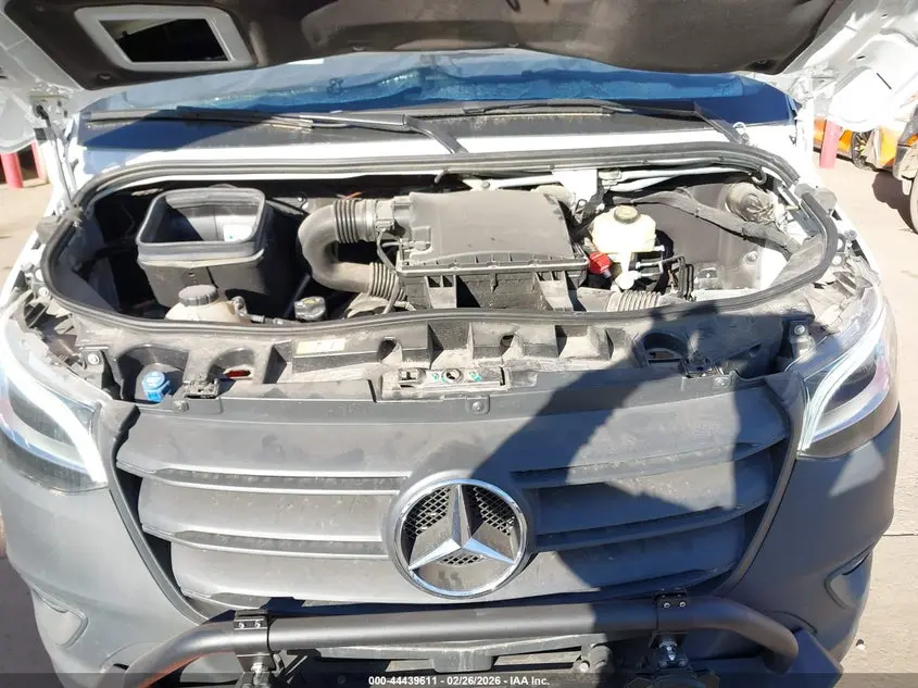 2021 MERCEDES-BENZ SPRINTER 2500 STANDARD ROOF V6