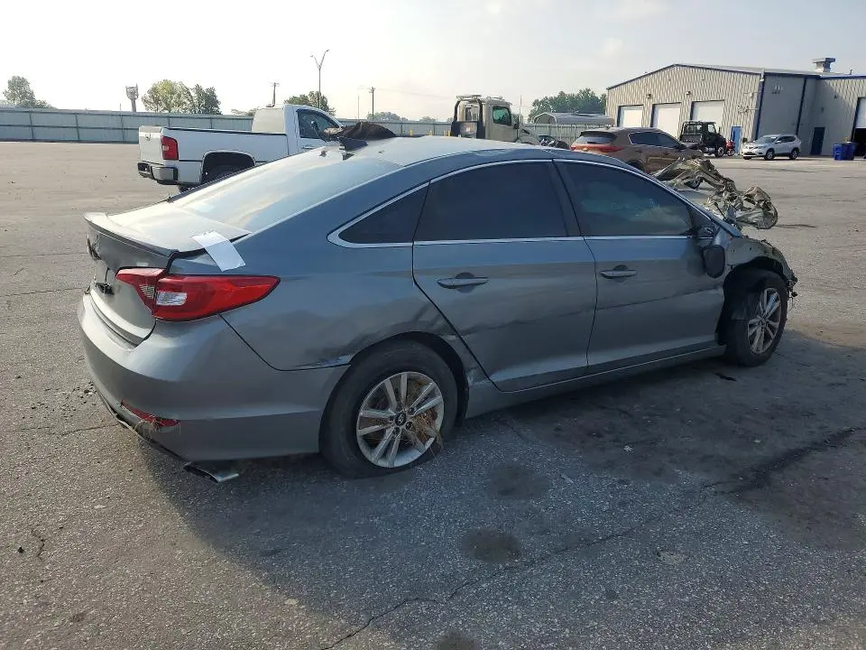 2017 HYUNDAI SONATA SE  