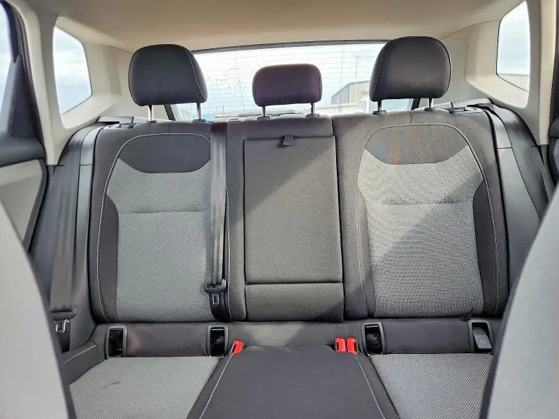 2024 VOLKSWAGEN TAOS S  