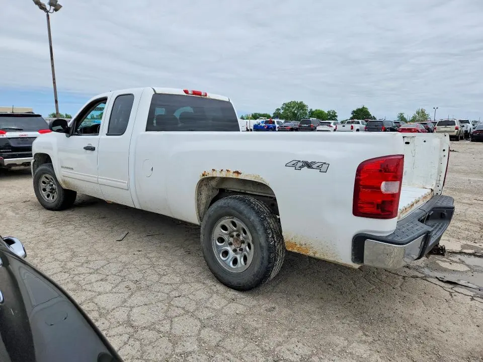 2011 CHEVROLET SILVERADO K1500 LT  
