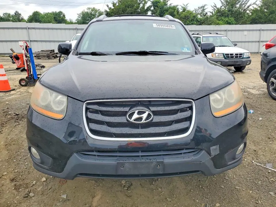 2010 HYUNDAI SANTA FE SE  