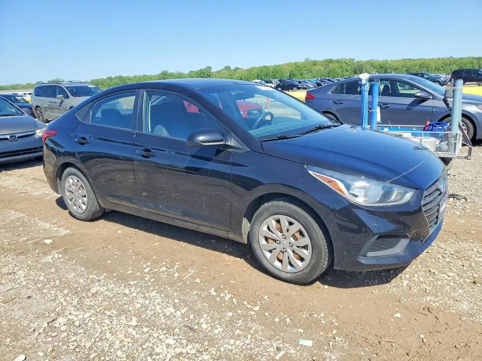 2018 HYUNDAI ACCENT SE  
