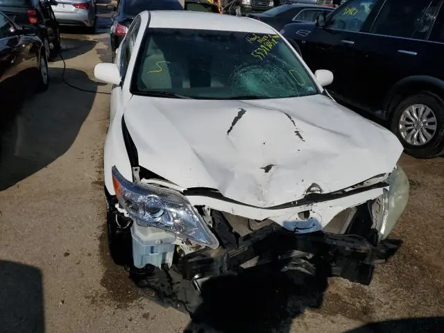 2010 TOYOTA CAMRY BASE