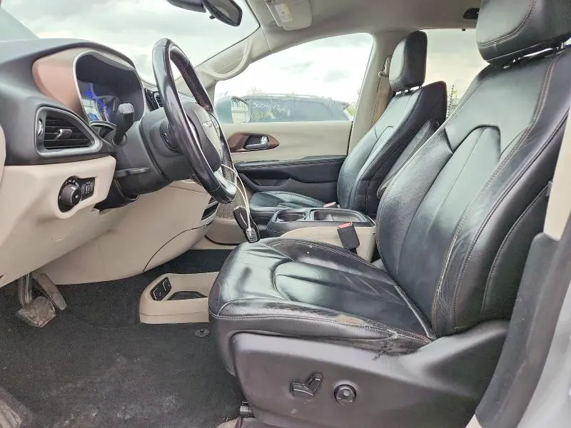 2017 CHRYSLER PACIFICA TOURING L  