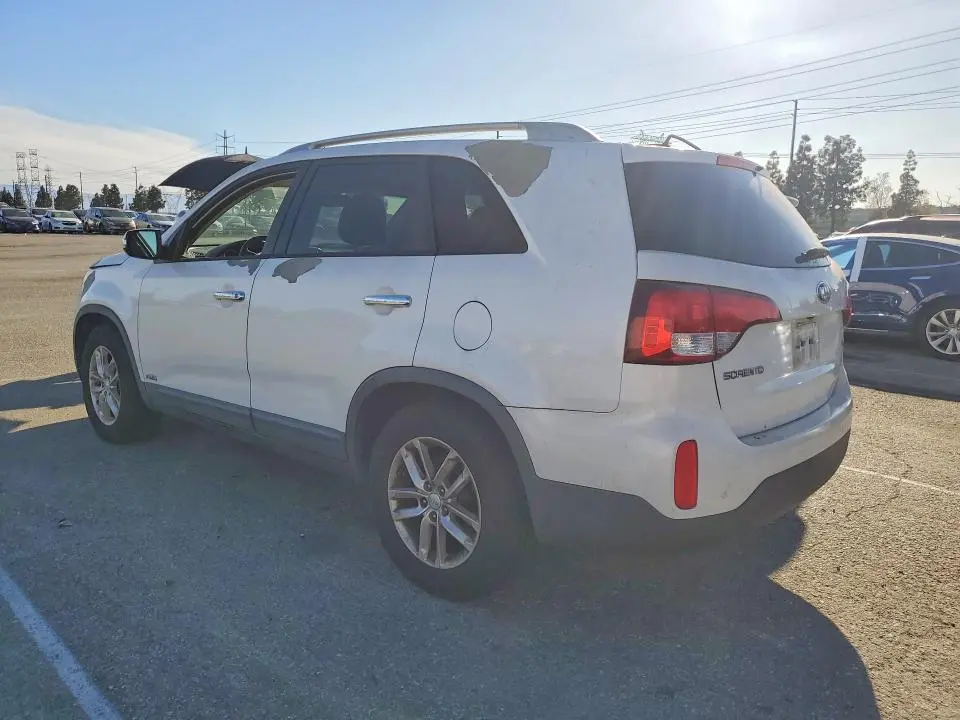 2015 KIA SORENTO LX  