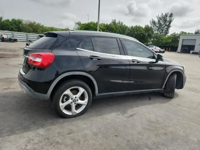 2018 MERCEDES-BENZ GLA 250  