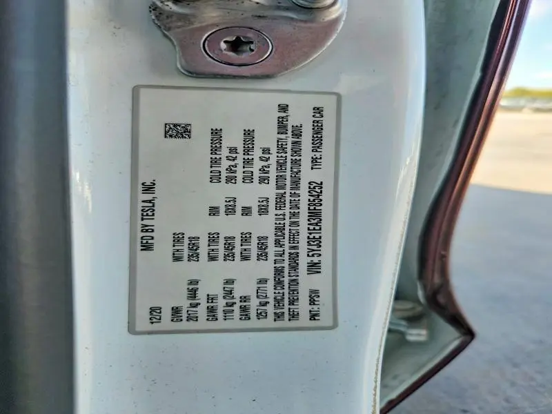 2021 TESLA MODEL 3   