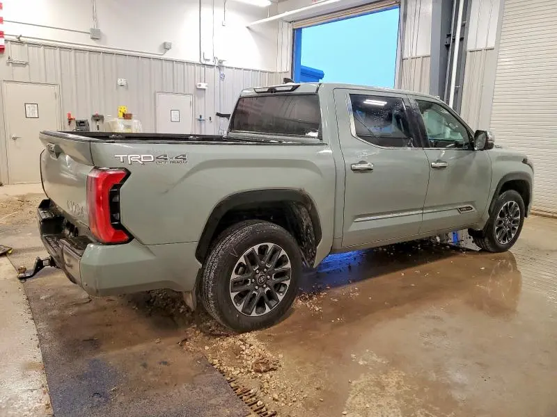 2025 TOYOTA TUNDRA CREWMAX PLATINUM  