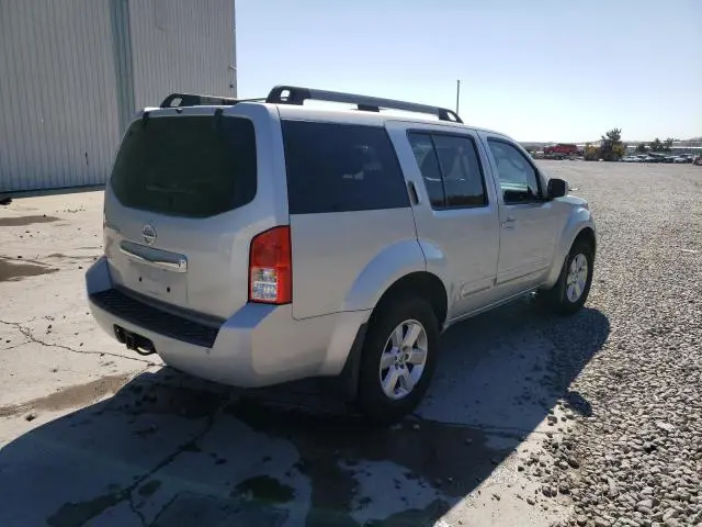 2011 NISSAN PATHFINDER S  