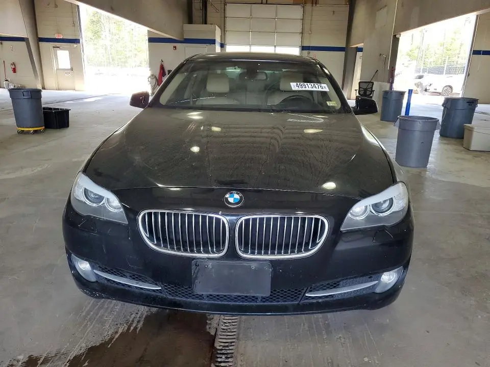 2013 BMW 528 XI  