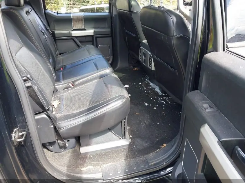 2017 FORD F-250 LARIAT