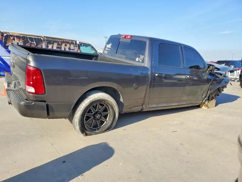 2019 RAM 1500 CLASSIC SLT  