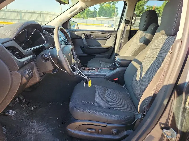 2013 CHEVROLET TRAVERSE LT  
