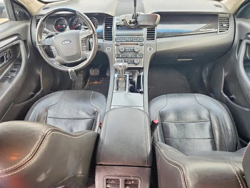 2010 FORD TAURUS LIMITED  