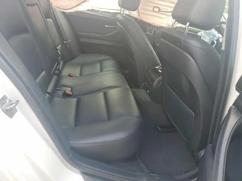 2015 BMW 528 XI  