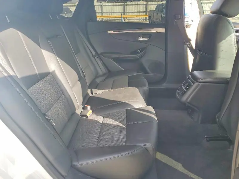 2019 CHEVROLET IMPALA LT  