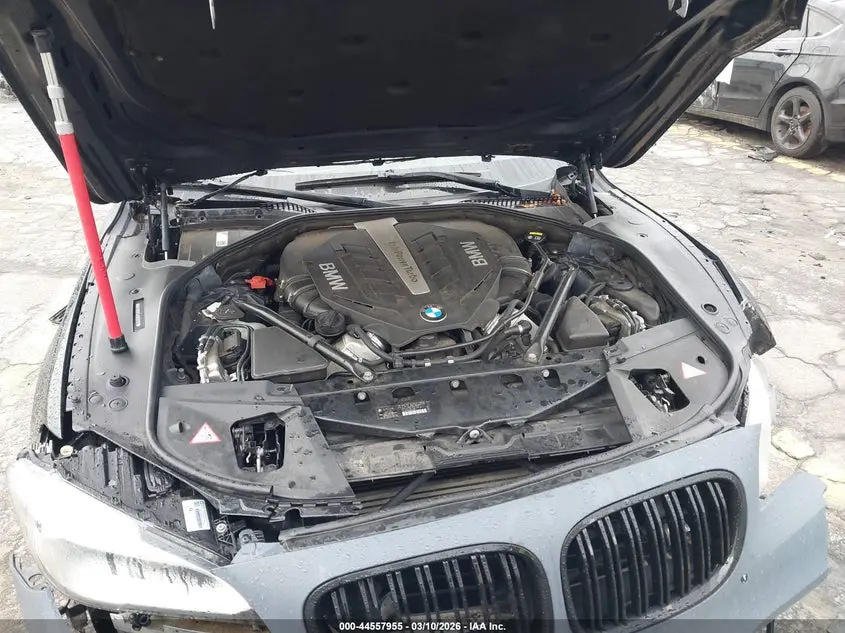 2014 BMW 750I XDRIVE