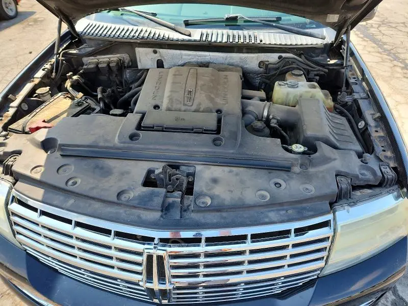 2010 LINCOLN NAVIGATOR L  