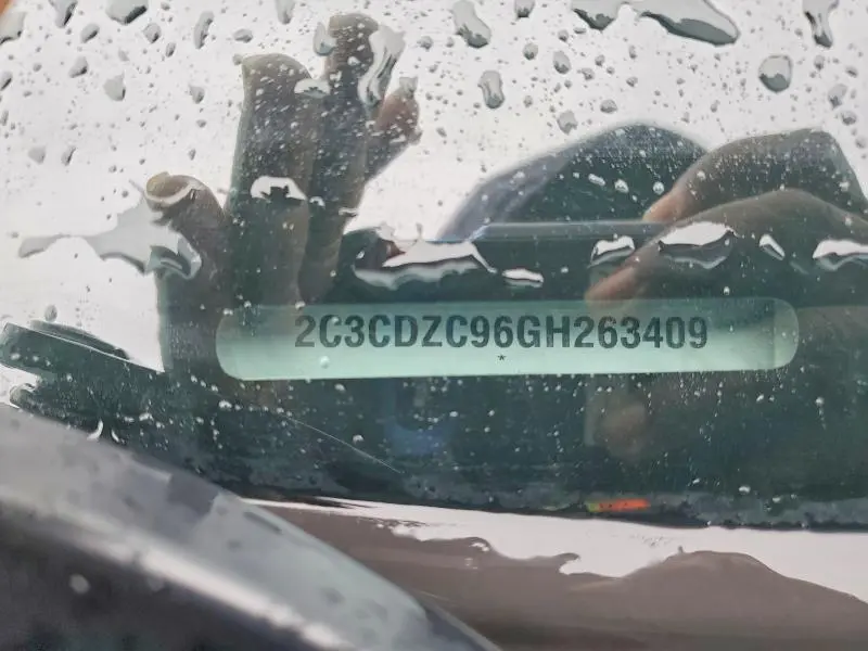 2016 DODGE CHALLENGER SRT HELLCAT  