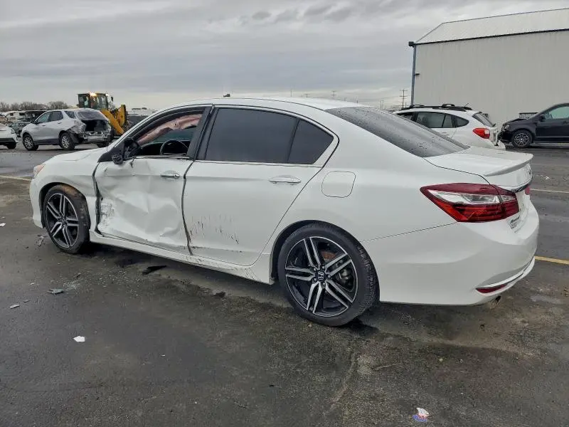 2017 HONDA ACCORD SPORT  