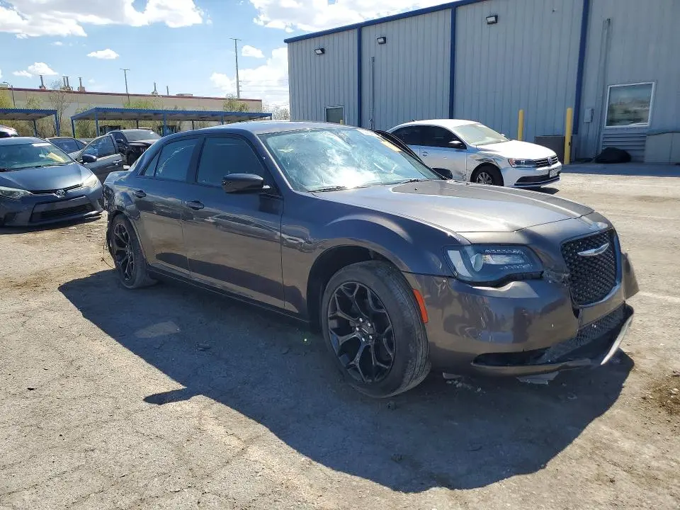 2019 CHRYSLER 300 TOURING  