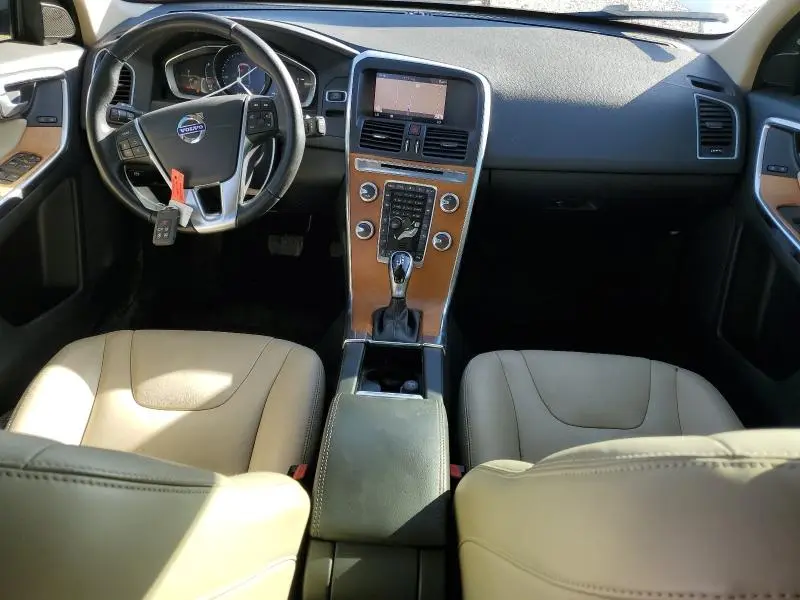 2017 VOLVO XC60 T6 INSCRIPTION  