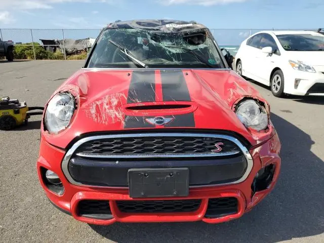 2016 MINI COOPER S  