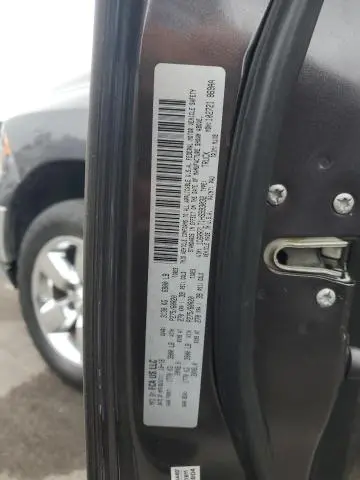 2017 RAM 1500 SLT  
