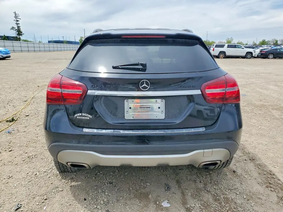 2018 MERCEDES-BENZ GLA 250 4MATIC  