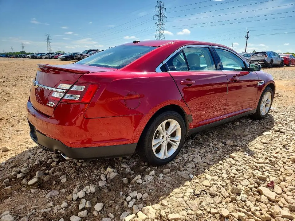 2018 FORD TAURUS SEL  