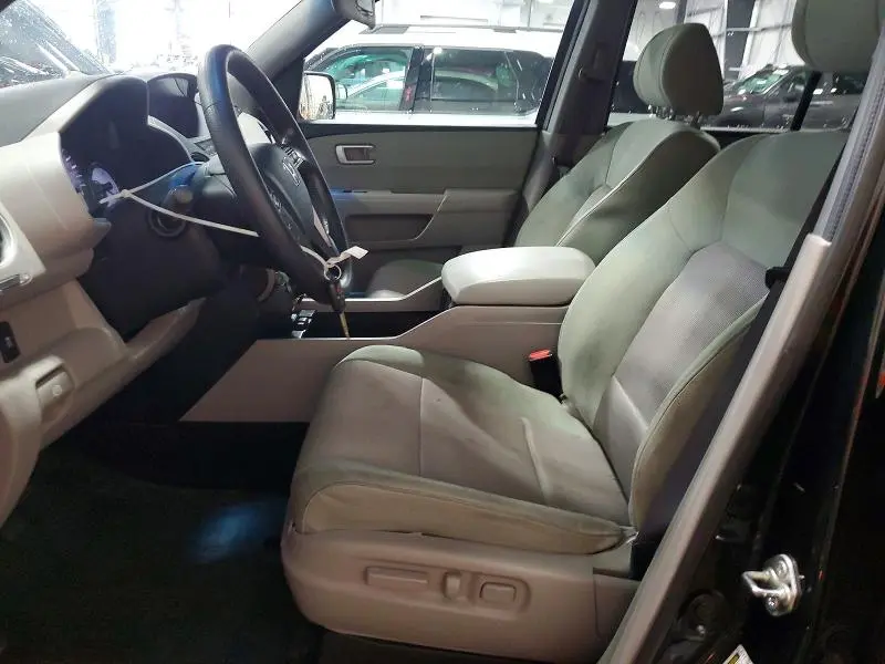 2015 HONDA PILOT SE  