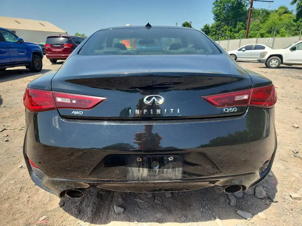 2018 INFINITI Q60 3.0T LUXE  