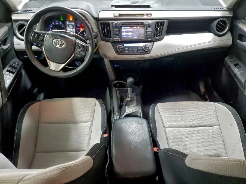 2017 TOYOTA RAV4 XLE  