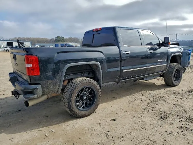 2018 GMC SIERRA K2500 DENALI  