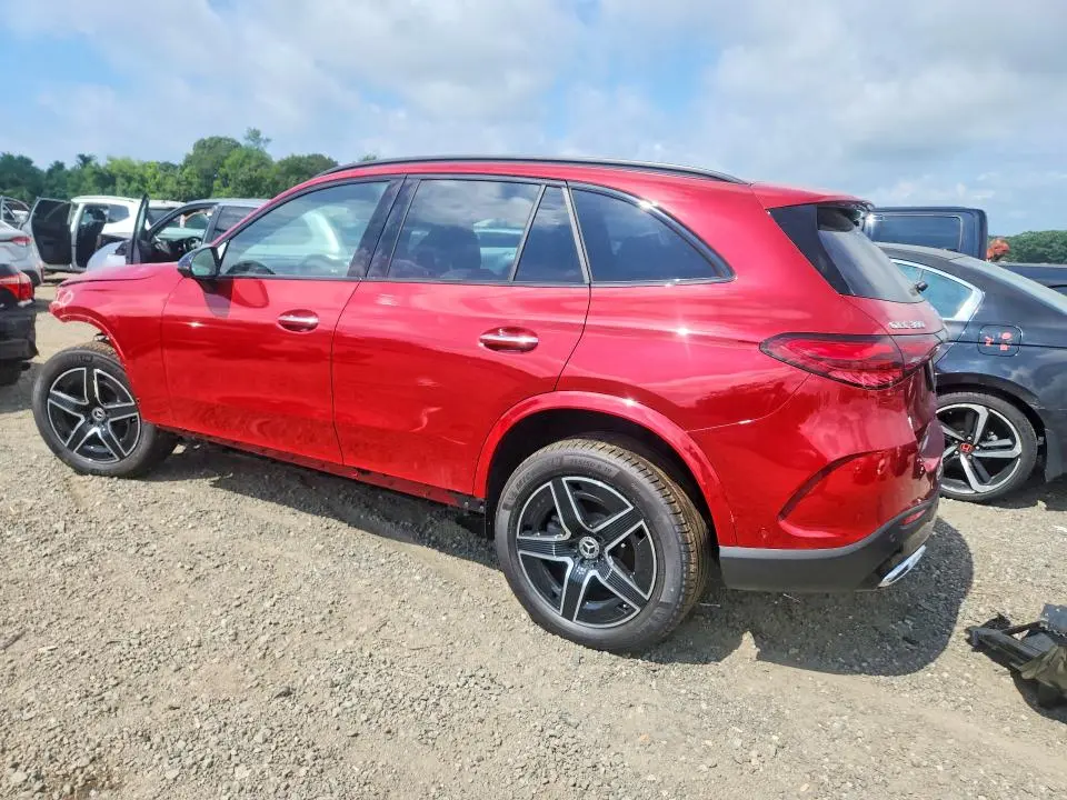 2026 MERCEDES-BENZ GLC 300 4MATIC  