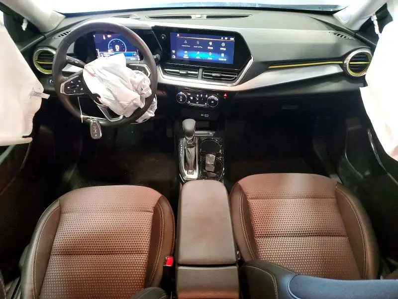 2025 CHEVROLET TRAX 1LT  
