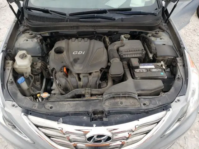 2011 HYUNDAI SONATA SE