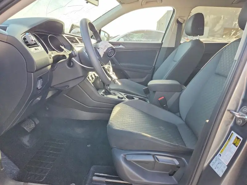 2018 VOLKSWAGEN TIGUAN S  