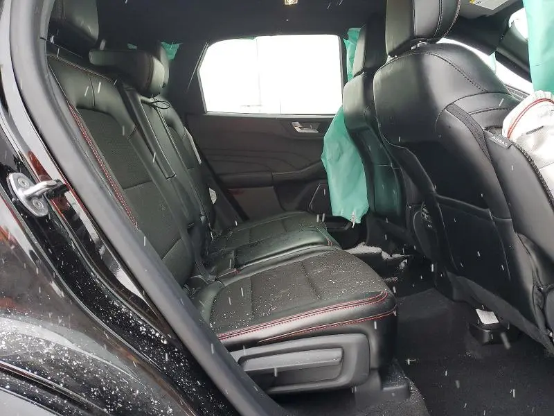 2024 FORD ESCAPE ST LINE  