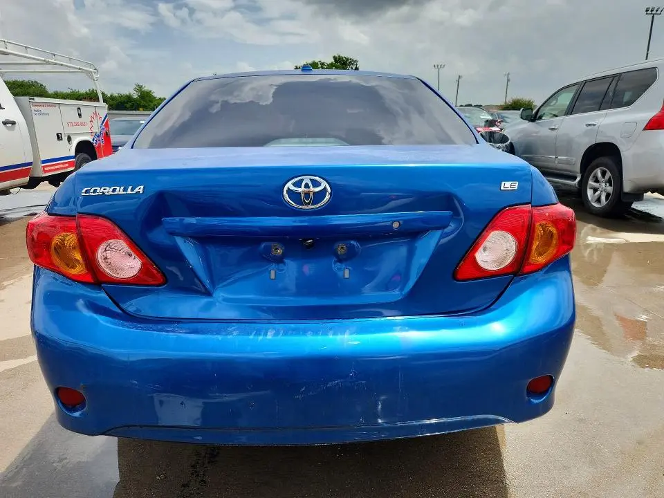 2010 TOYOTA COROLLA LE  
