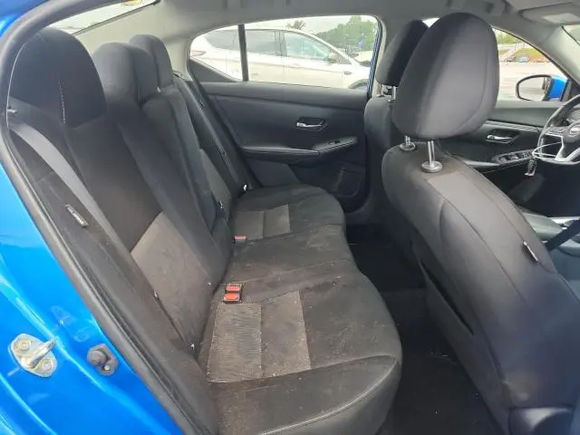 2022 NISSAN SENTRA SV  