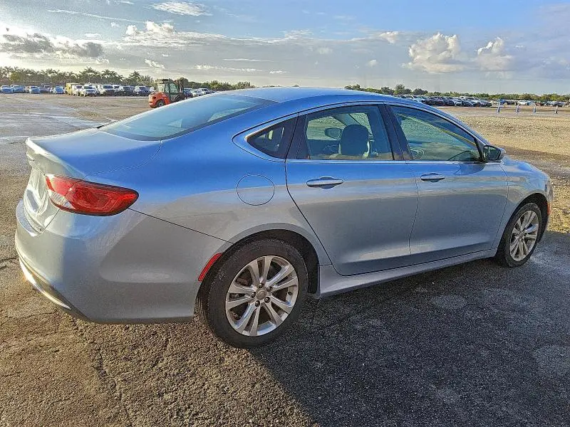 2015 CHRYSLER 200 LIMITED  