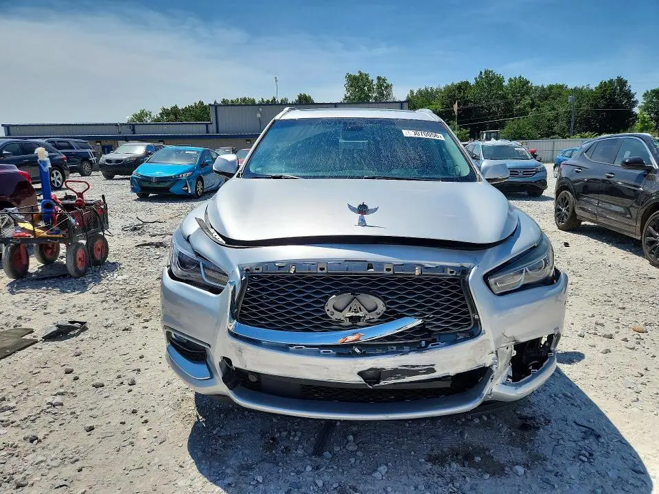 2016 INFINITI QX60 BASE  