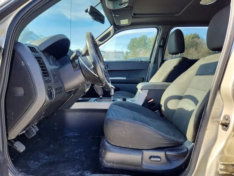2012 FORD ESCAPE XLT  