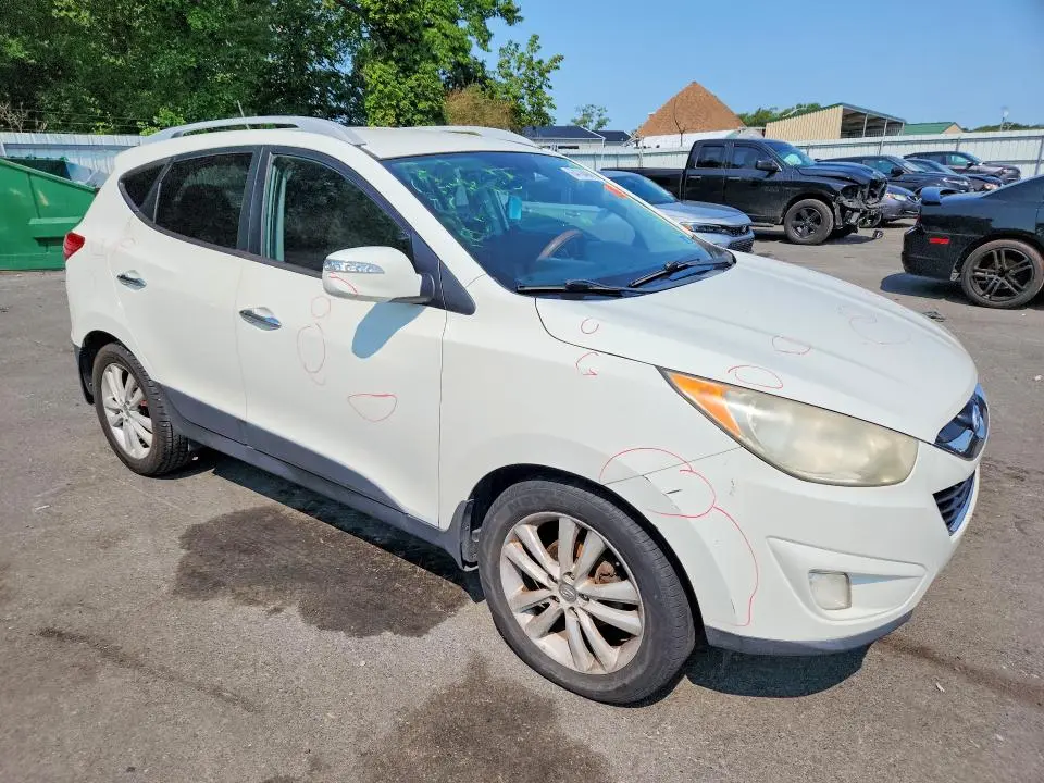 2010 HYUNDAI TUCSON LIMITED  