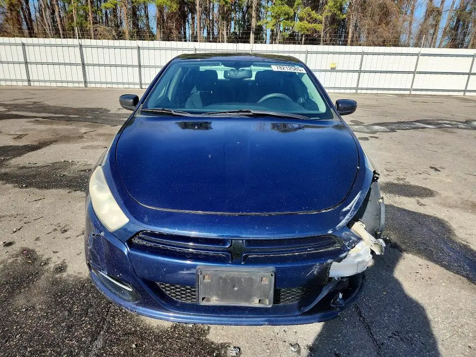 2013 DODGE DART SE  