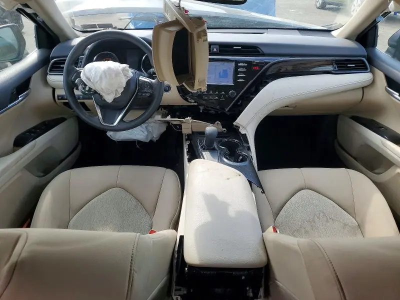 2019 TOYOTA CAMRY LE  