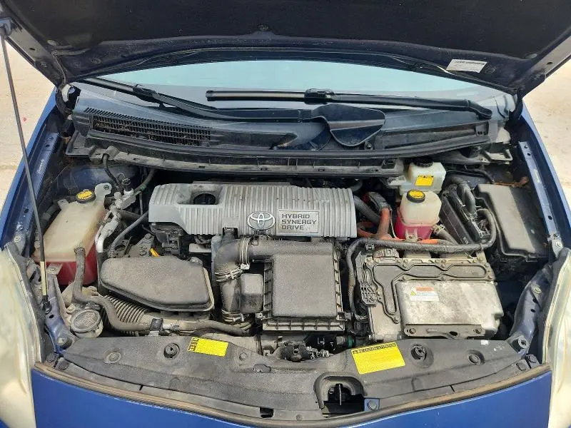 2010 TOYOTA PRIUS IV  