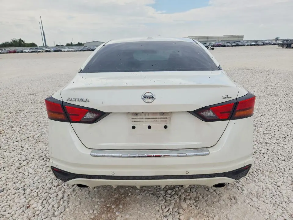 2020 NISSAN ALTIMA SL  