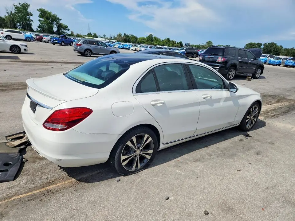 2017 MERCEDES-BENZ C 300  